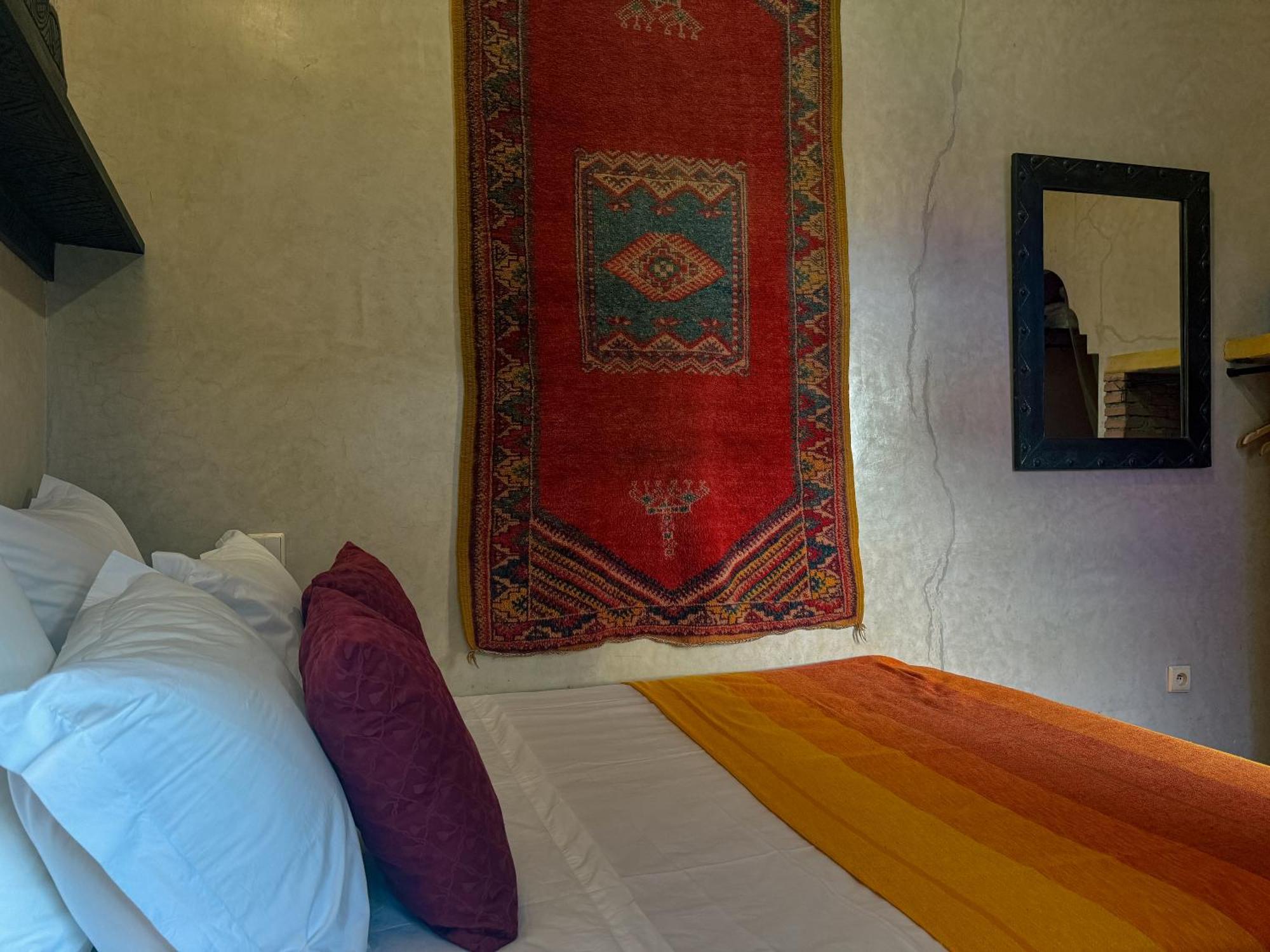 マラケシュ リヤド ラピスラズリ Bed & Breakfast エクステリア 写真